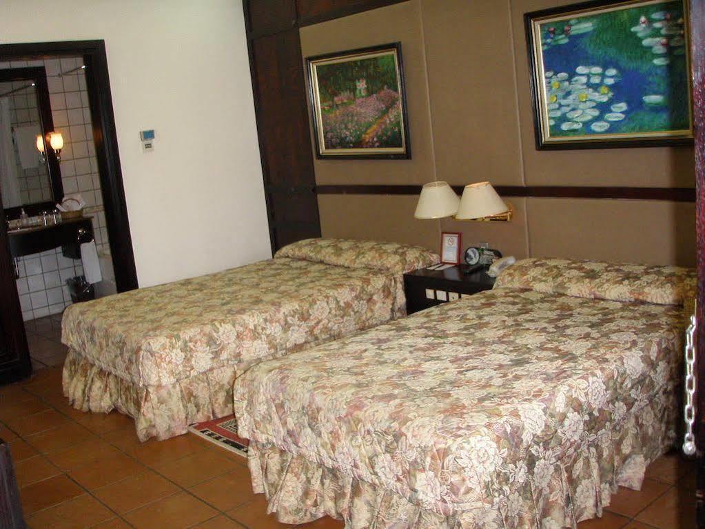 Thanh Thuy Hotel Dalat Exterior foto